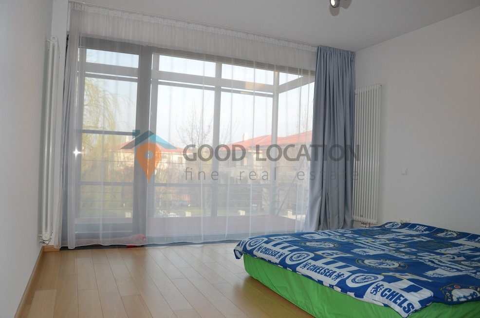 Modern, bright, fresh villa on Iancu Nicolae Street