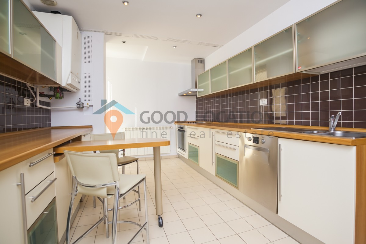 Spacious apartment in Dorobanti Area – A0003DR3