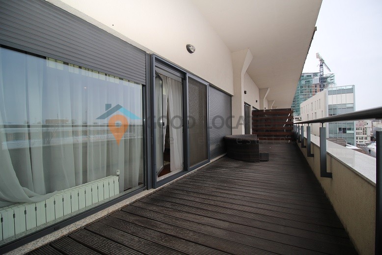Penthouse Duplex in Herastrau Area – A0086HE2