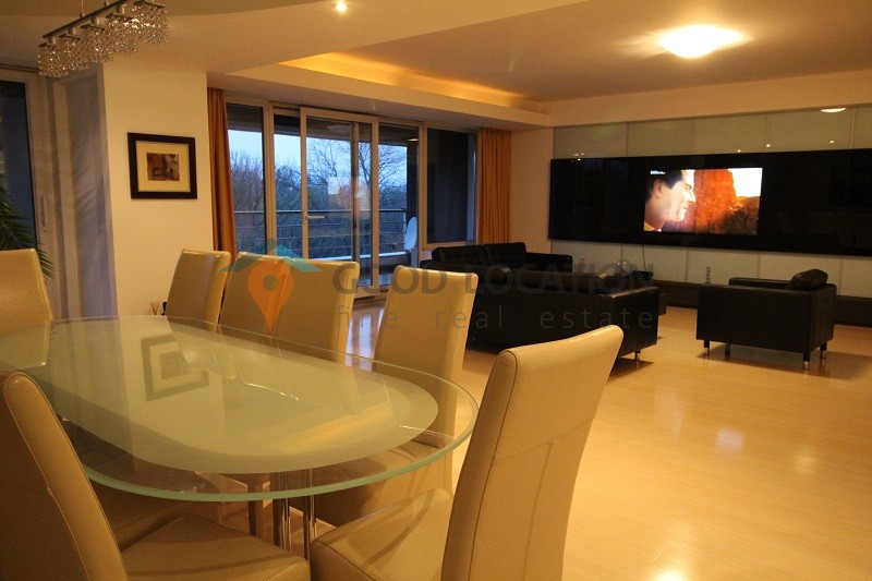 Apartment with a beautiful view to Herastrau Park – A0094HE3