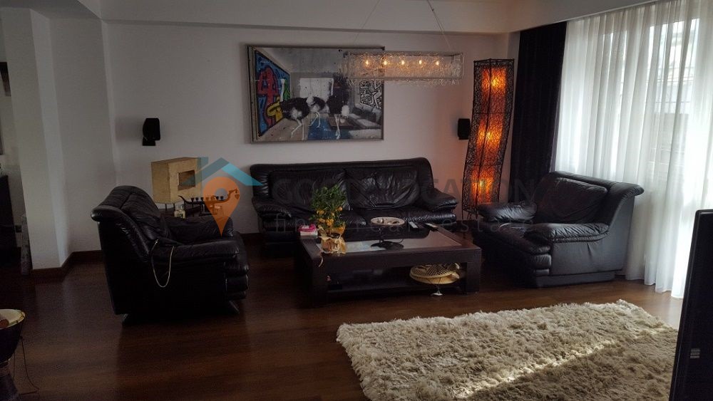Duplex apartment with beautiful terrace – A0028DR3