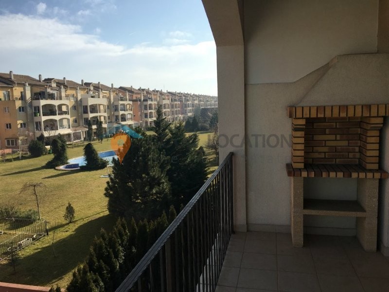 Modern apartment in compound with swimming pool and barbecue area – A0020PI3