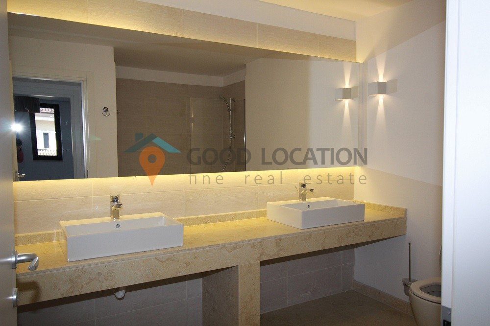 Bright villa in Pipera Residential Area – V0025TU