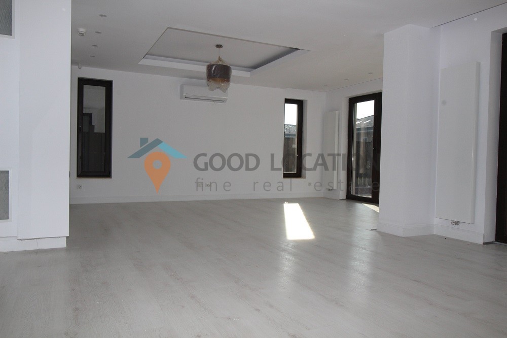 Bright villa in Pipera Residential Area – V0025TU