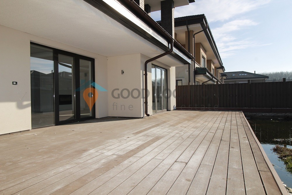 Bright villa in Pipera Residential Area – V0025TU