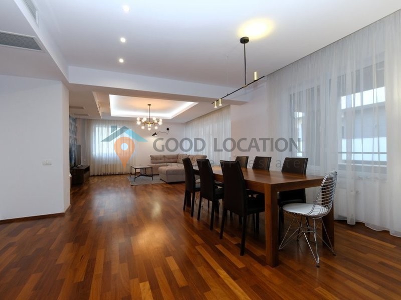 Spacious apartment next to Herastrau Park – A0157HE2